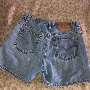 levi denim mom shorts !! super cute, high waisted